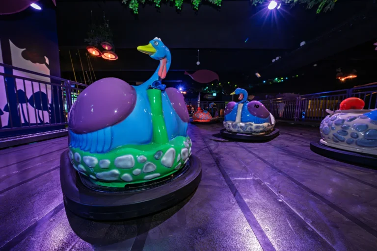 Galerie – Autos-tamponneuses au Magic Parc, Foto 2