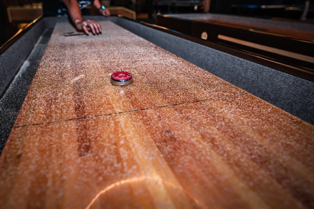 Shuffleboard at Magic Parc in Rennaz